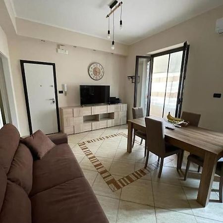 Tt Apartment 바게리아 외부 사진