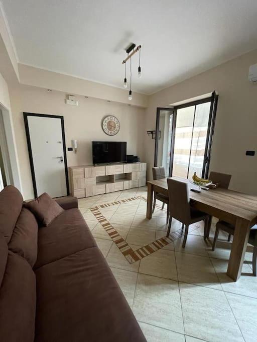 Tt Apartment 바게리아 외부 사진